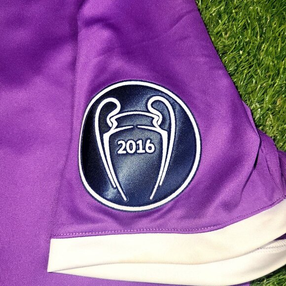 Cristiano Ronaldo Real Madrid 2016 2017 UEFA FINAL Away Soccer Jersey Shirt L - Picture 5 of 9